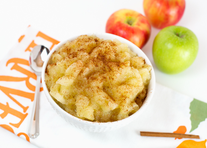 Homemade Cinnamon Applesauce