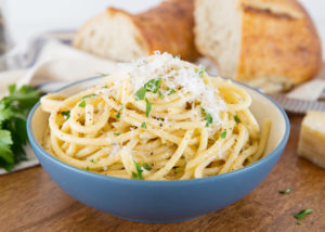 Cacio e Pepe (cheese & pepper pasta)