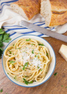 Cacio e Pepe (cheese & pepper pasta)