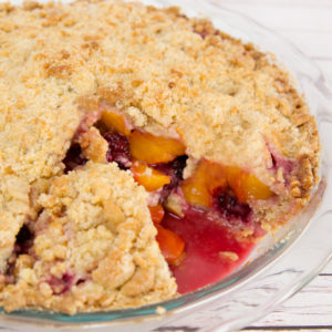 Blackberry Peach Crumble Pie