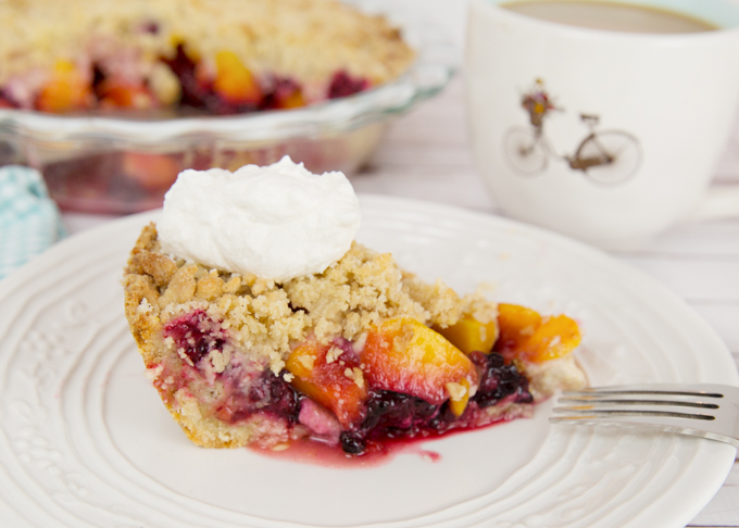 Blackberry Peach Crumb Pie-