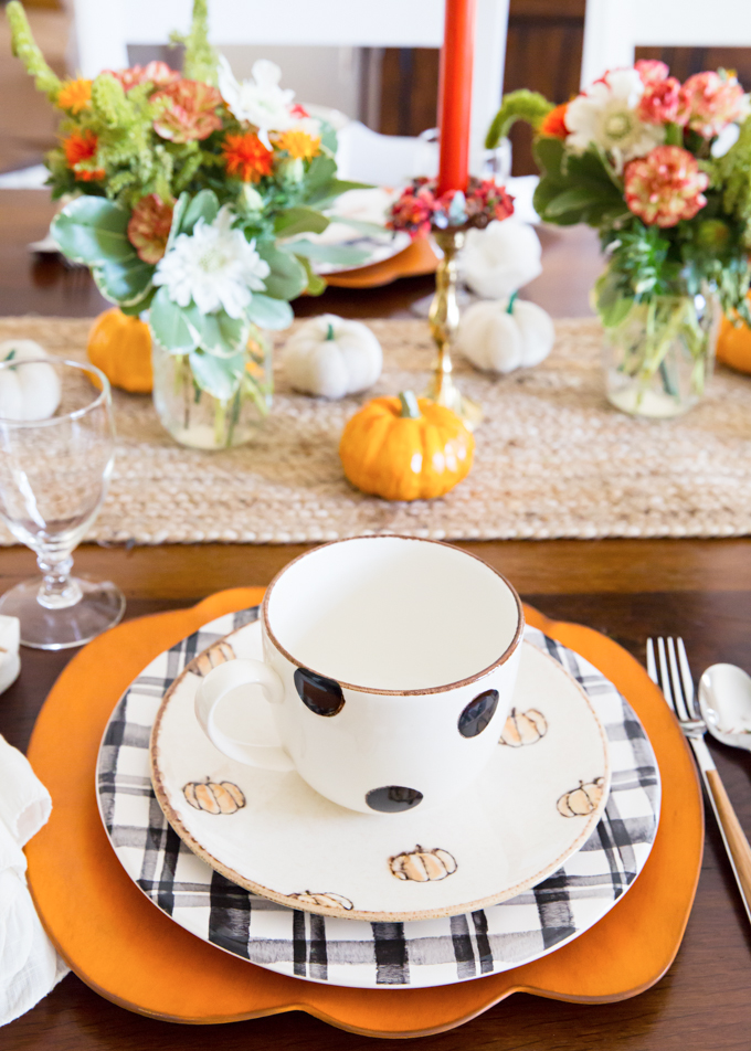 Pumpkin Floral Fall Tablescape