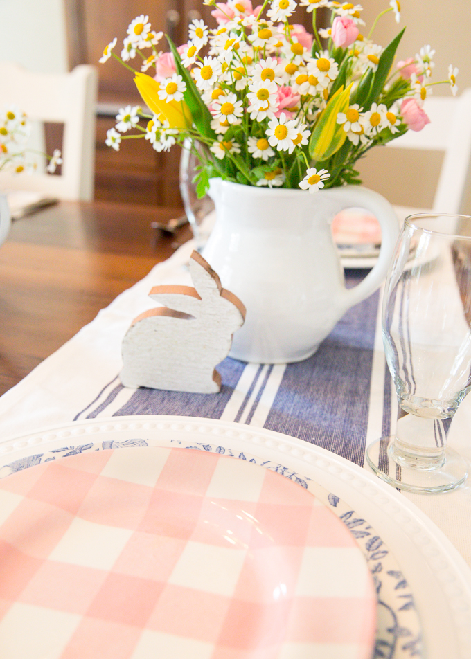 Pink Plaid & Blue Floral Tablescape