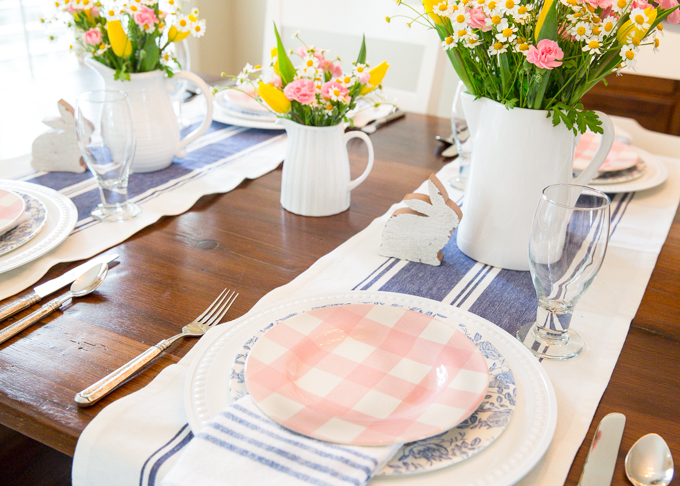 Pink Plaid & Blue Floral Tablescape