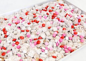 Valentines Muddy Buddies (aka Puppy Chow)