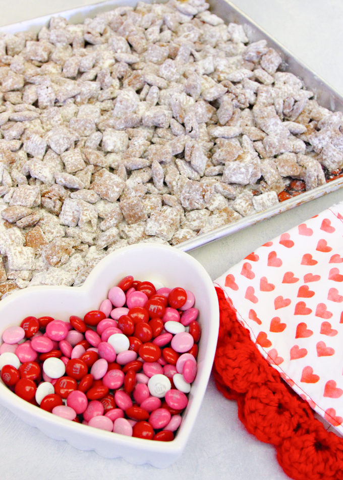 Valentines Muddy Buddies (aka Puppy Chow)