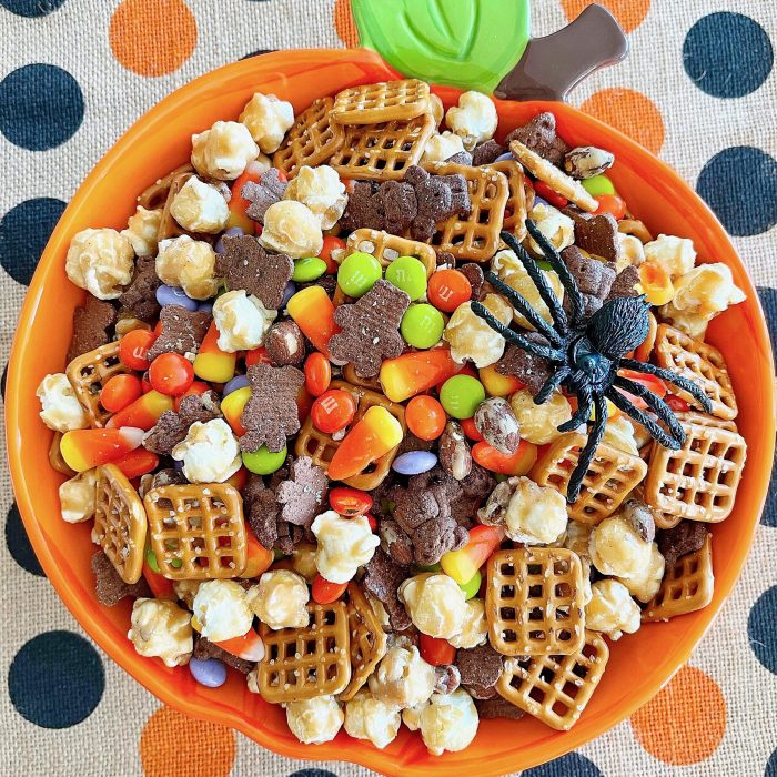 Halloween Snack Mix